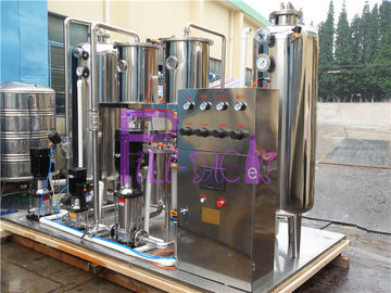 خط تولید اتوماتیک نوشیدنی نوشیدنی آب سدیم آب بالا مخلوط CO2 6000L / H