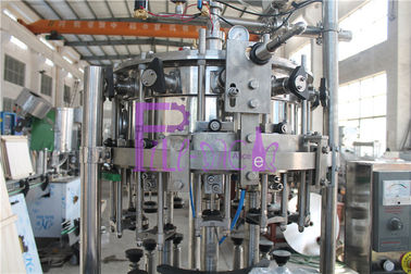 واحد واحد با اتصال نوار نقاله شیر پر کننده NANQING دستگاه پر کننده آبجو