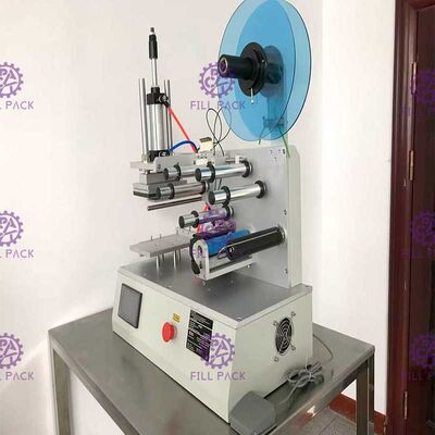 دستگاه لیبل زدن بطری تخت مربع 2000BPH چسب چسب شیشه ای نیمه اتوماتیک