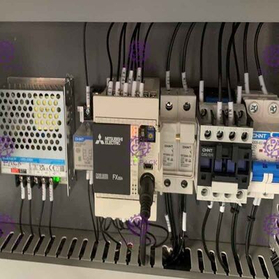 دستگاه برچسب زدن بطری پلاستیکی خانگی 50 طرف در دقیقه