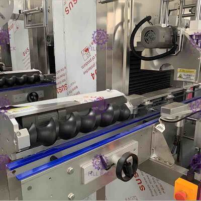 ماشین برچسب زدن بطری آب