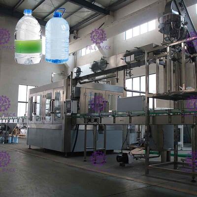 ظرفیت 2500BPH ظرفیت 5 لیتر بطری آب آشامیدنی کارخانه پر کردن با کنترل PLC