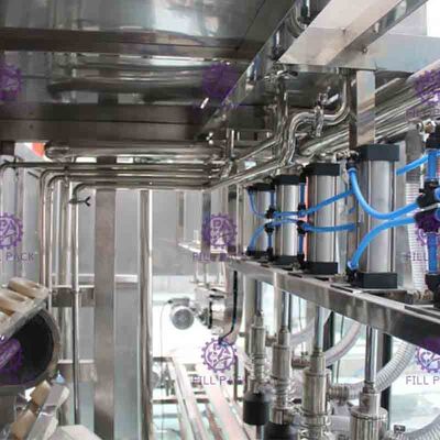 دستگاه اتوماتیک دستگاه 900BPH با ظرفیت 5 گالن با پمپ Nanfang 6 نوع خط