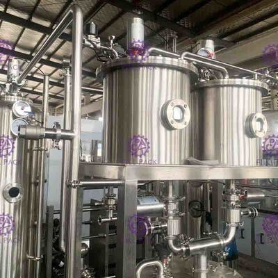 خط تولید اتوماتیک نوشیدنی نوشیدنی آب سدیم آب بالا مخلوط CO2 6000L / H