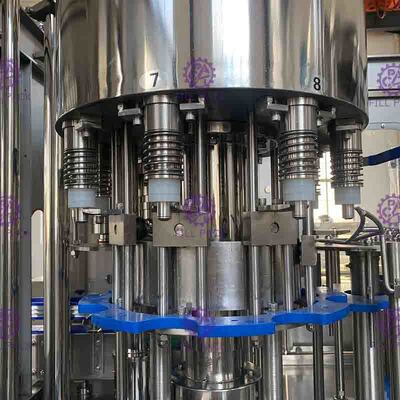 بطری پلاستیکی کوچک PET کامل خودکار 3000BPH دستگاه بطری پرکن آب 3 در 1 برای آب آشامیدنی معدنی خالص