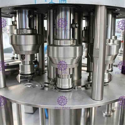 4 در 1 بطری پلاستیک مایع Filler ماشین کنترل PLC با صفحه نمایش لمسی