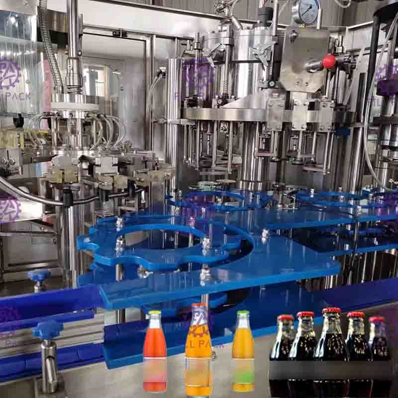 ماشین ظرفشویی پر از شستشو