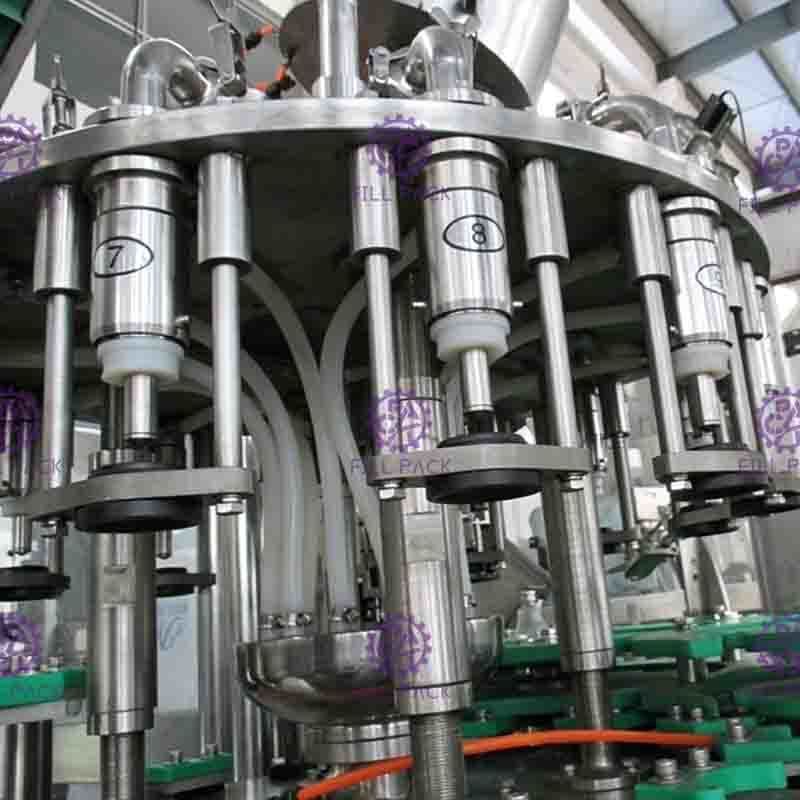 3 در 1 تجهیزات پرکننده مایعات صهیونیستی خط پر کردن نوشیدنی الکتریکی 5000BPH